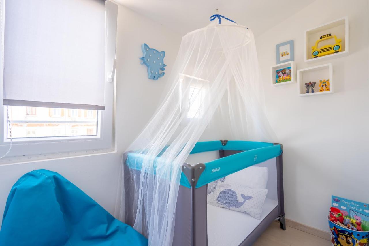Fran Center Apartments بولا المظهر الخارجي الصورة