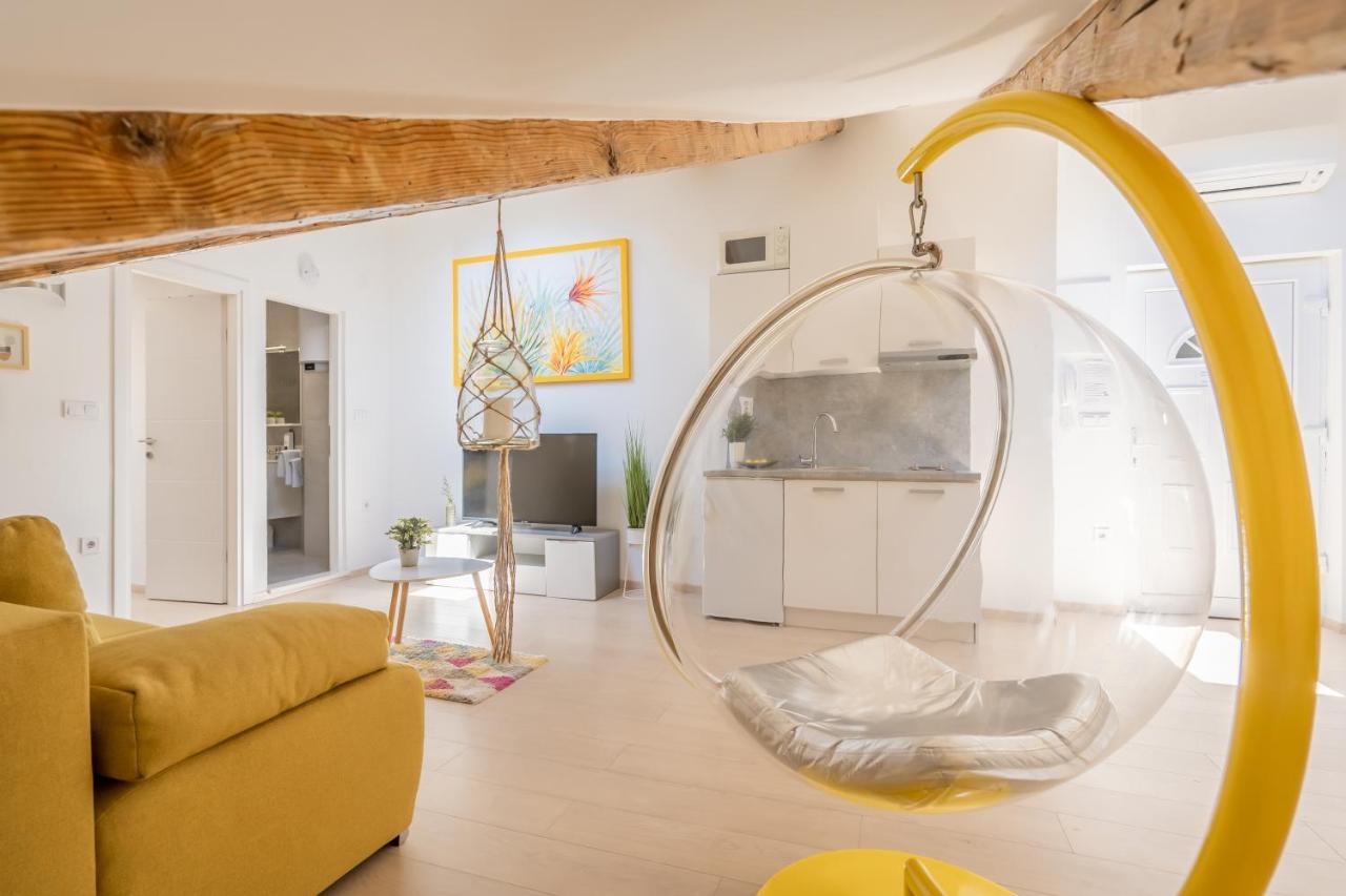 Fran Center Apartments بولا المظهر الخارجي الصورة