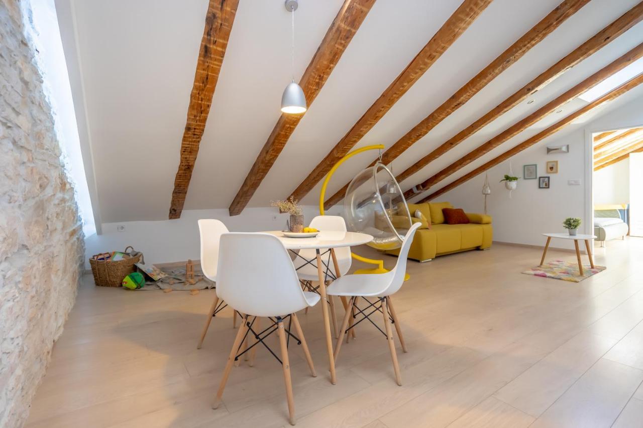 Fran Center Apartments بولا المظهر الخارجي الصورة