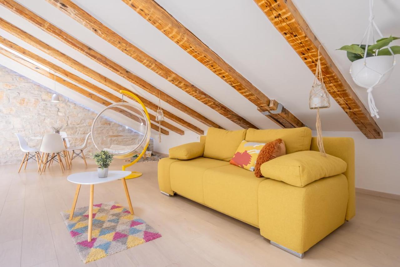Fran Center Apartments بولا المظهر الخارجي الصورة