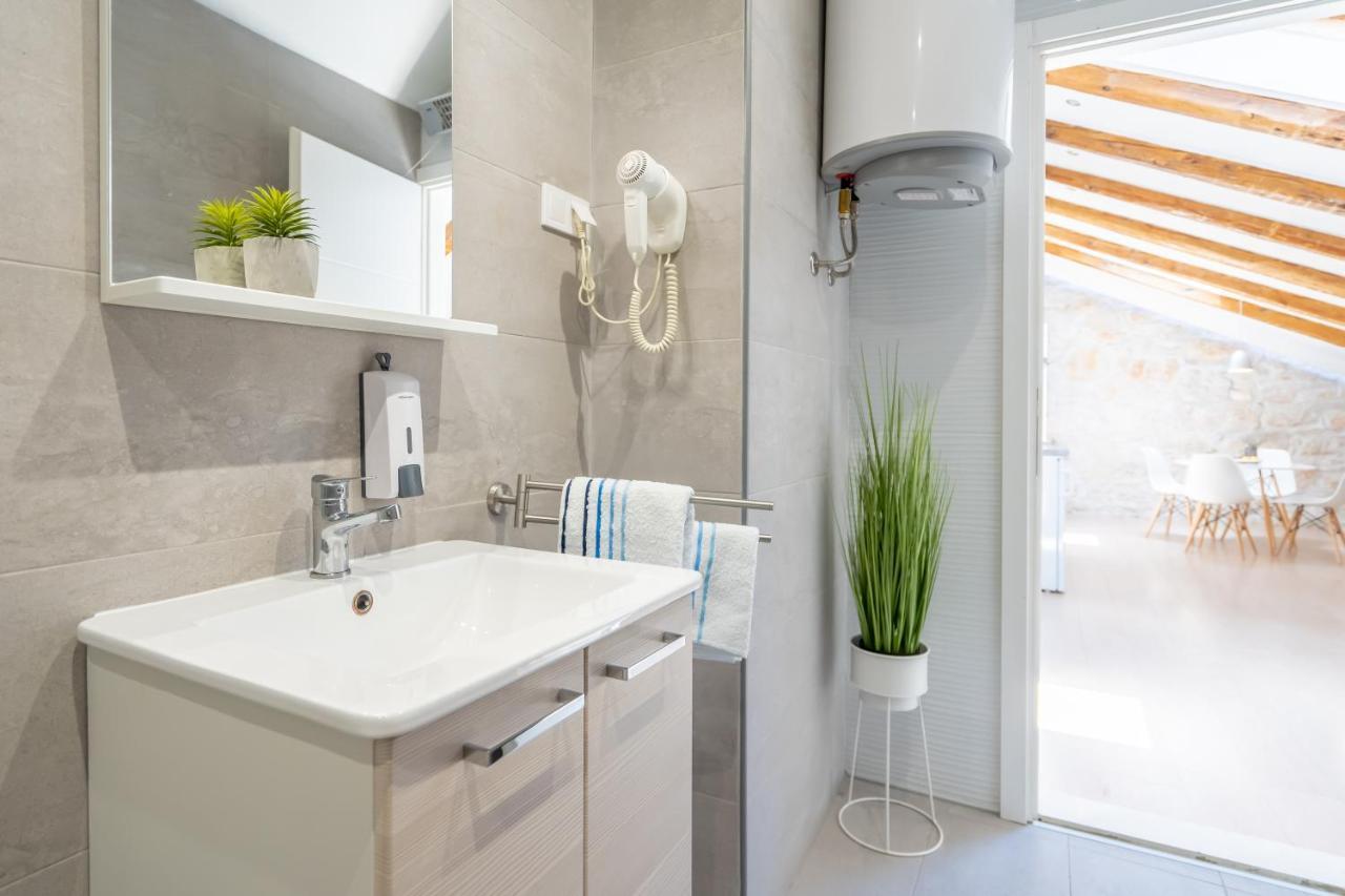 Fran Center Apartments بولا المظهر الخارجي الصورة