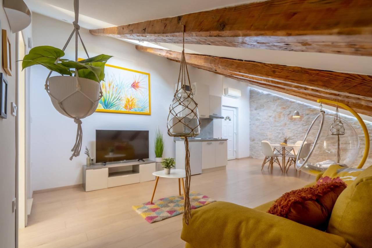 Fran Center Apartments بولا المظهر الخارجي الصورة