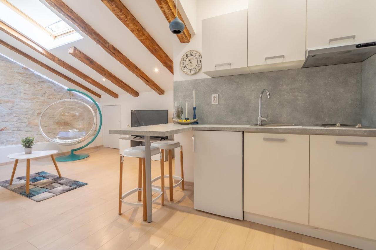 Fran Center Apartments بولا المظهر الخارجي الصورة