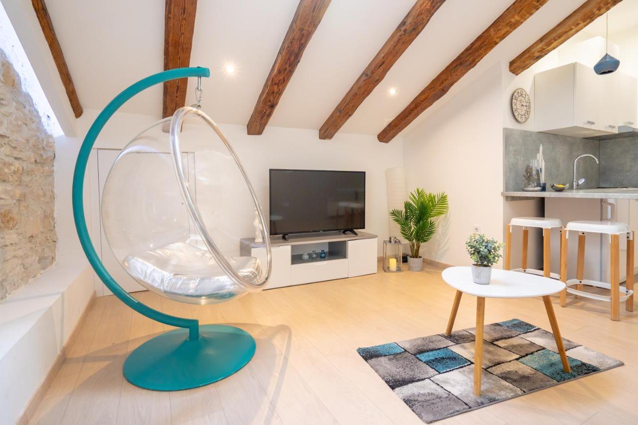 Fran Center Apartments بولا المظهر الخارجي الصورة